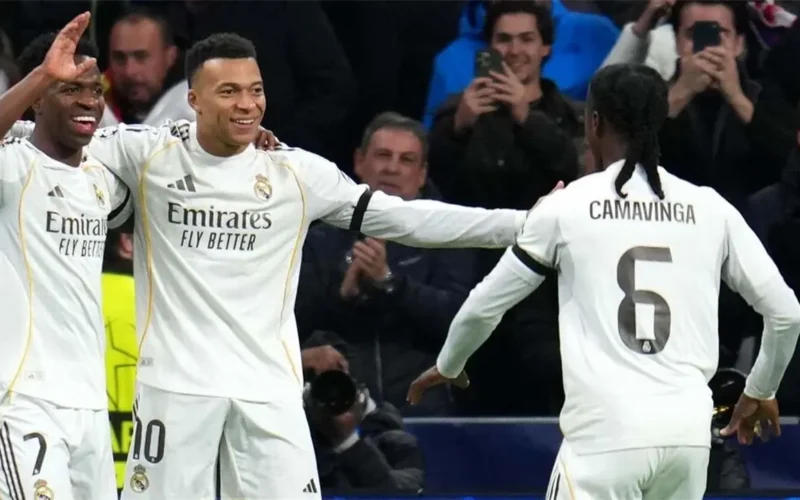 أزمة في ريال مدريد.. بارنز يدافع عن نجم الفريق بعد اتهامات التدريب مخموراً